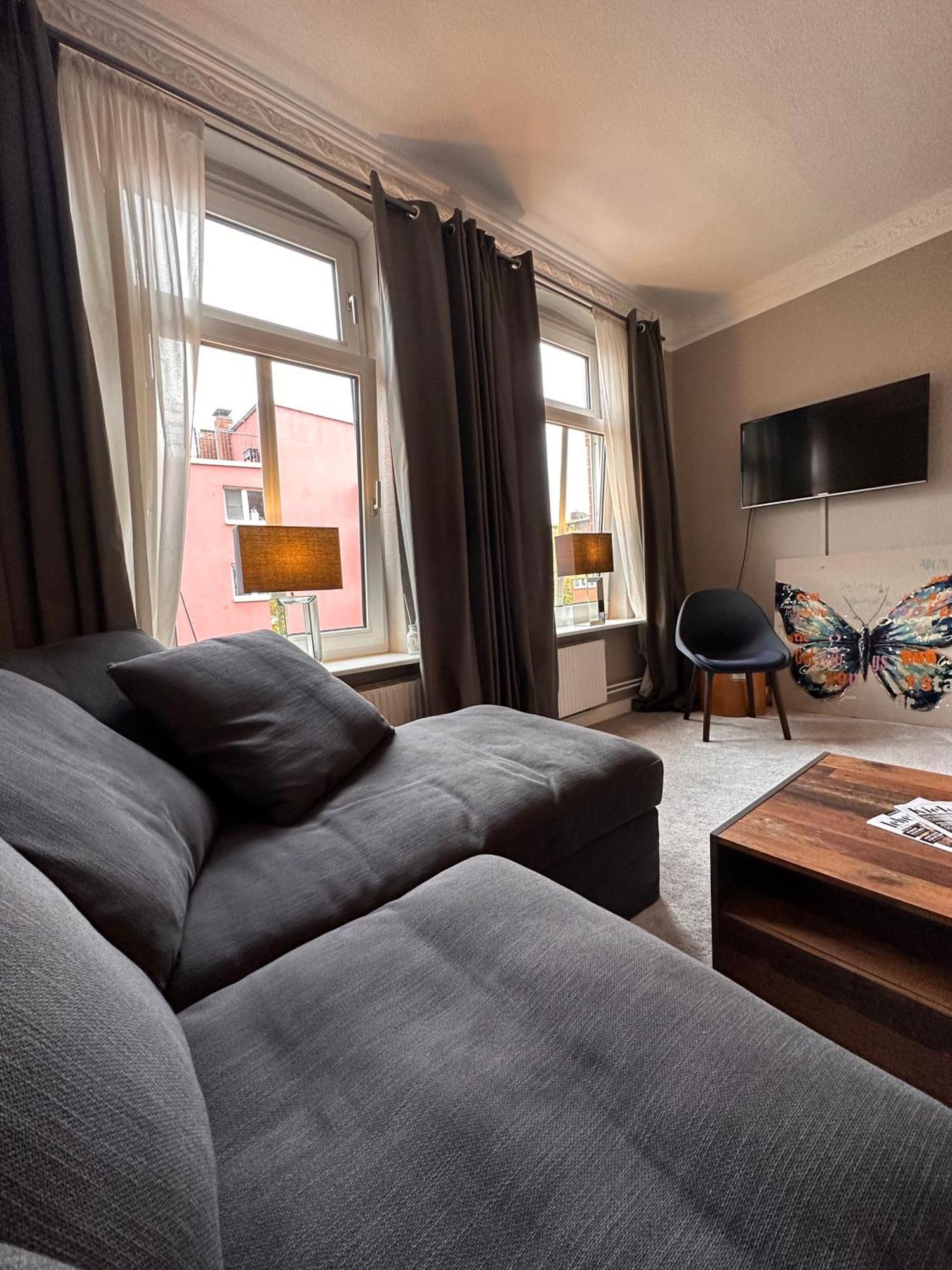 Apartament Moderner Altbaucharme In Zentraler Lage Kilonia Zewnętrze zdjęcie